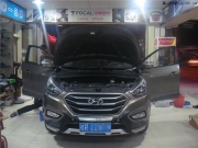 【現(xiàn)代IX35】安裝“泊車神器”360度無(wú)縫全景系統(tǒng)，杜絕發(fā)...