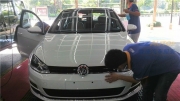 汽車劃痕修復(fù)，大眾高爾夫7全車漆面美國魔術(shù)鍍膜