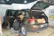 【天龍汽車(chē)影音】寧?kù)o駕駛途觀全車(chē)隔音工程（體驗(yàn)版）
