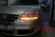 衡水怡和改燈，大眾速騰改裝奧迪Q5小糸透鏡！車燈改裝！