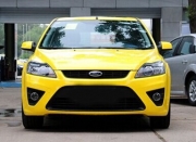 哈爾濱博士達(dá)?？怂谷嚧竽芨粢舾难b勁浪音響施工。