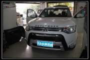 成都華濤音響 三菱歐藍(lán)德汽車(chē)音響簡(jiǎn)單改裝升級(jí)德國(guó)曼斯特