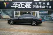 奔馳E260L全車珠光黑車身改色案例