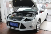 成都福克斯車燈改裝升級Q5雙光透鏡歐司朗氙氣燈ST日行燈