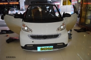 昆明發(fā)燒友 城市精靈——奔馳smart汽車音響改裝曼琴喇叭