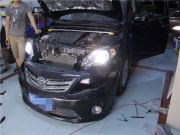 深圳汽車燈光改裝升級(jí)【光速車改】:卡羅拉改裝Q5透鏡