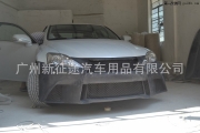 06-12年老款雷克薩斯IS250改裝新款GS前大包圍IS300保險(xiǎn)杠排氣管