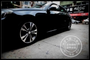 奔馳E260L升級(jí)LED智能大燈實(shí)現(xiàn)隨動(dòng)左右側(cè)通行重慶成都包.