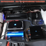 [影音電子] 泉州寶馬X5 5.1聲道汽車音響改裝 隔音案例