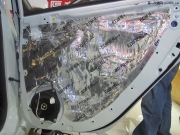 哈爾濱漫步者汽車音響改裝 現(xiàn)代瑞納無損換裝漫步者音響 ...