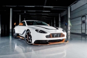 Aston Martin Vantage GT3限量100部道路版赛车