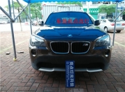 寶馬X1改燈—東莞亮點(diǎn)專業(yè)改燈升級(jí)全新奧迪小系Q5雙光透...