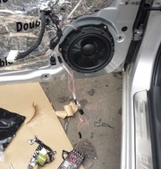 哈爾濱漫步者汽車音響改裝 長安逸動(dòng)無損換裝漫步者汽車...